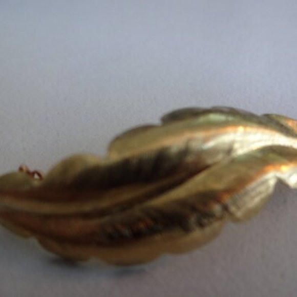 Vintage feather brooch 18K yellow gold 1980 - Picture 5 of 5